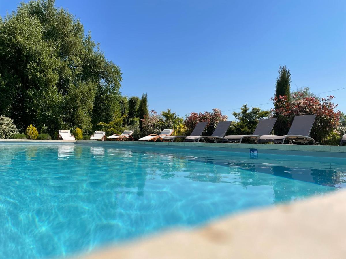 Au Soleil D'Or Hotell Pontaubert Eksteriør bilde